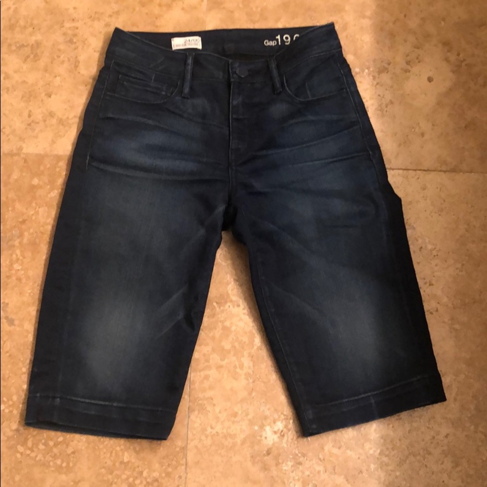 Women’s Gap Jeans